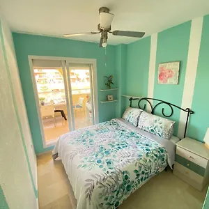 Bed & Breakfast With Sea And Mountain Views En Piso Compartido 1 O 2 Personas