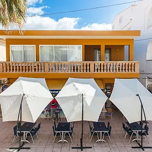 hostal-doris.allmallorcahotels.com/